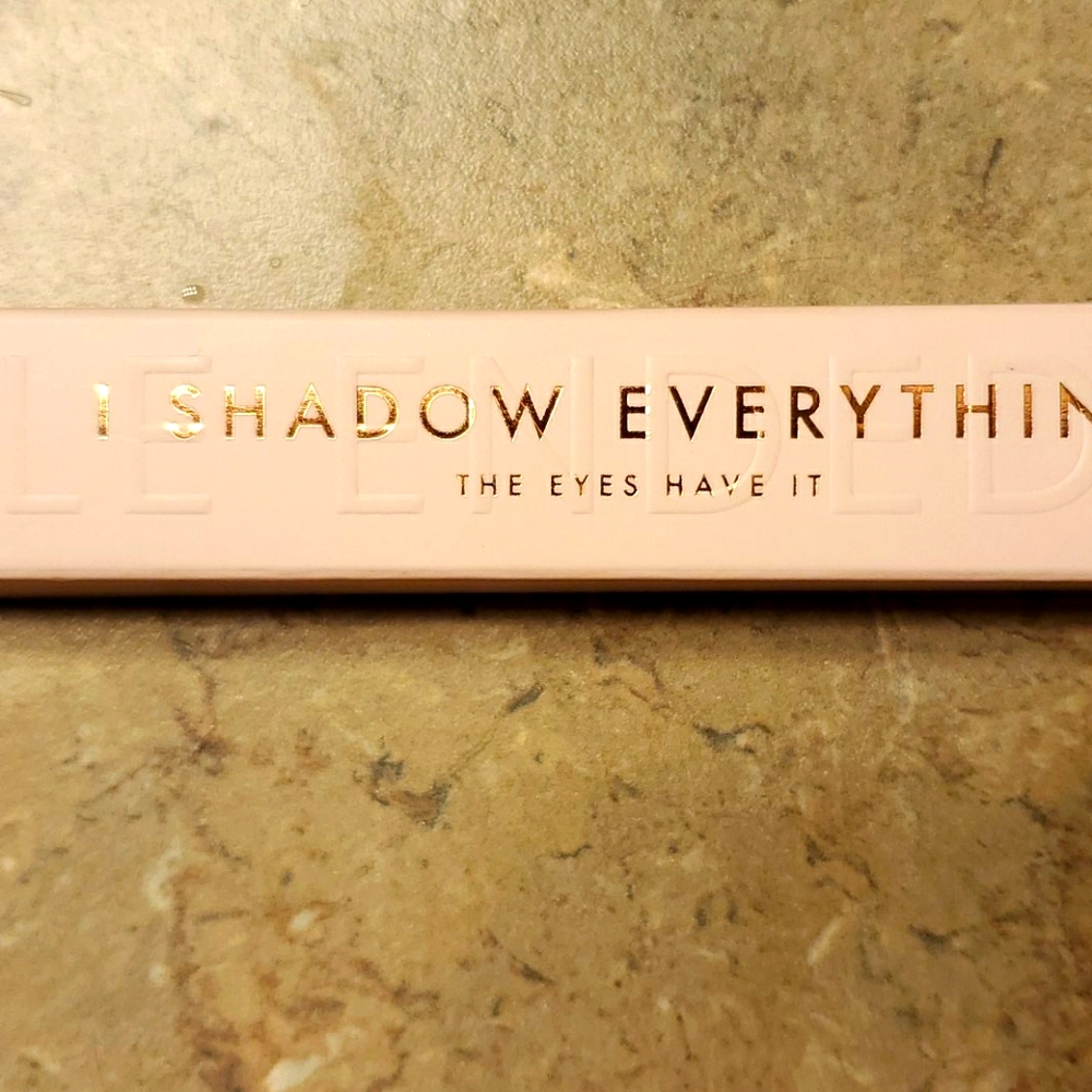 Maskcara eyeshadow brush